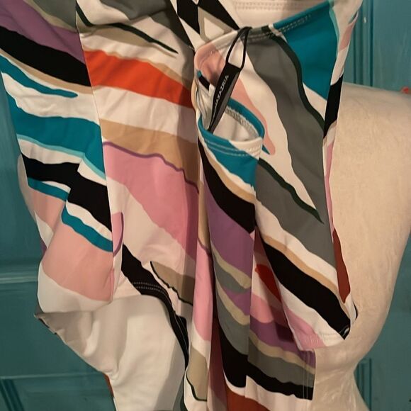 BCBG MaxAzria Zoey Plunge One piece bathing suit size 10 NWT - Picture 8 of 12